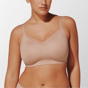 NWOT ThirdLove 44E Nude Wireless Crossover Minimizer Bra plus size 44DD